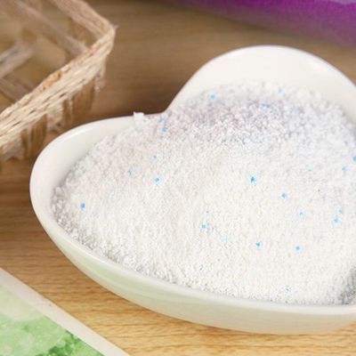 Un buon prezzo. Pulizia liquida detergente della proteina del granello degli enzimi alcalini della proteasi in linea